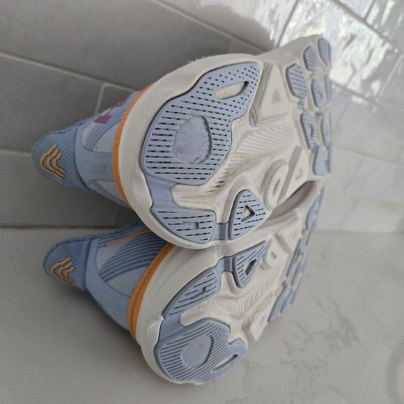 Hoka Clifton 9 Cushioned Athletic Walking Running Shoe Light Airy Blue Ice Water - Picture 9 of 10
